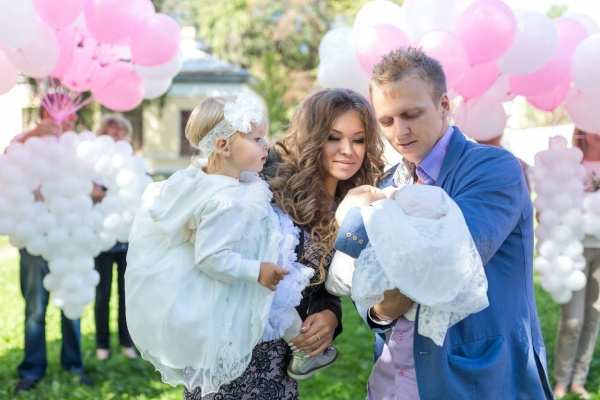 Как встретить дочь из роддома?