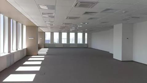 Какие помещения должны иметь естественное освещение?