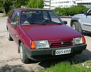В чем разница между спутником и Самарой в ладах?